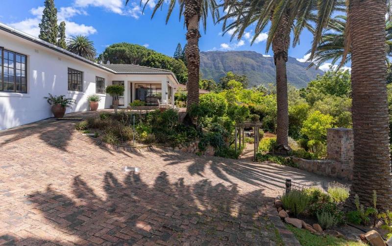 4 Bedroom Property for Sale in Hout Bay Western Cape